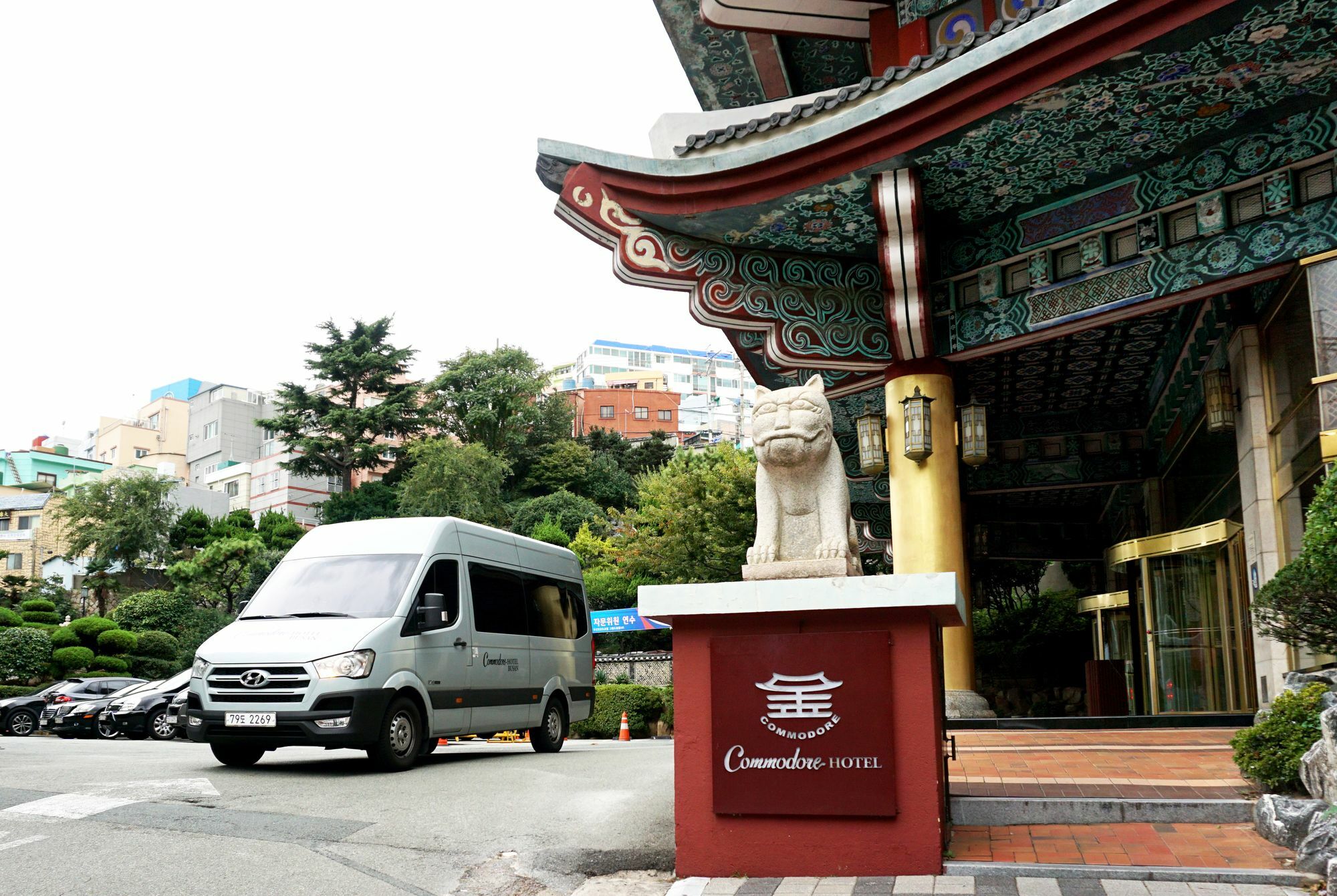 Commodore Hotel Busan Esterno foto